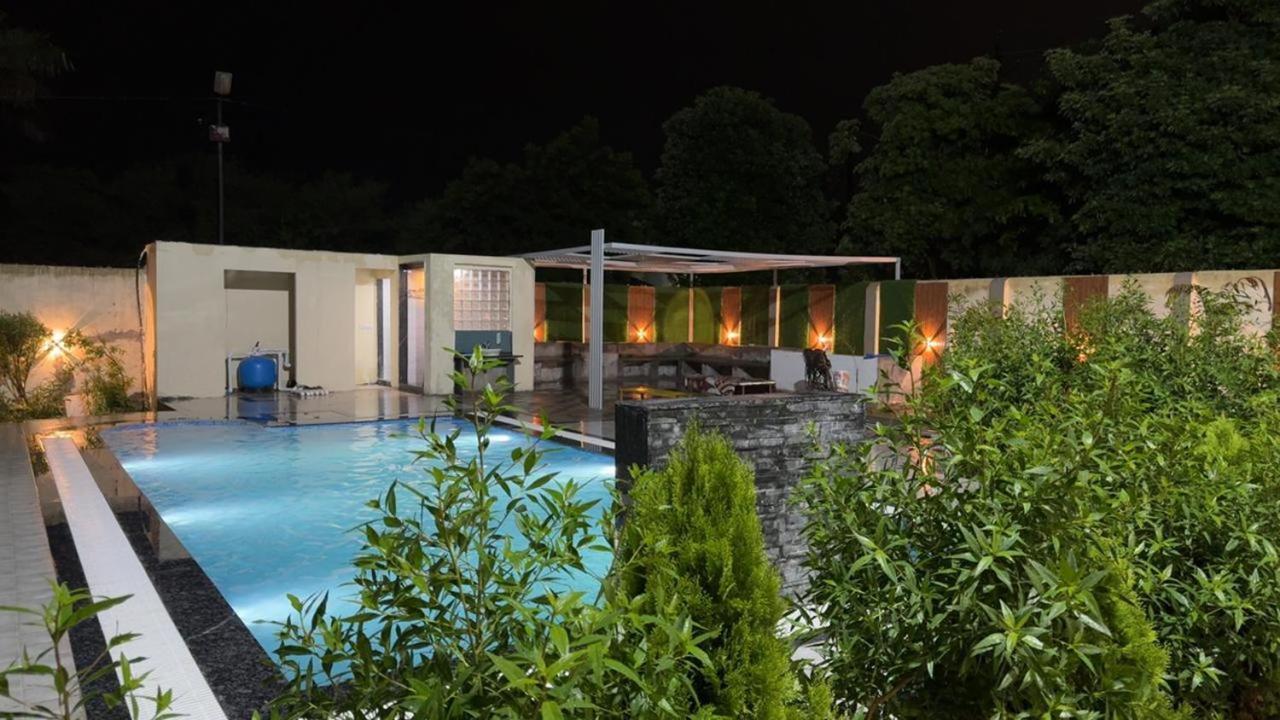 Siya Villa Ujjain Ngoại thất bức ảnh
