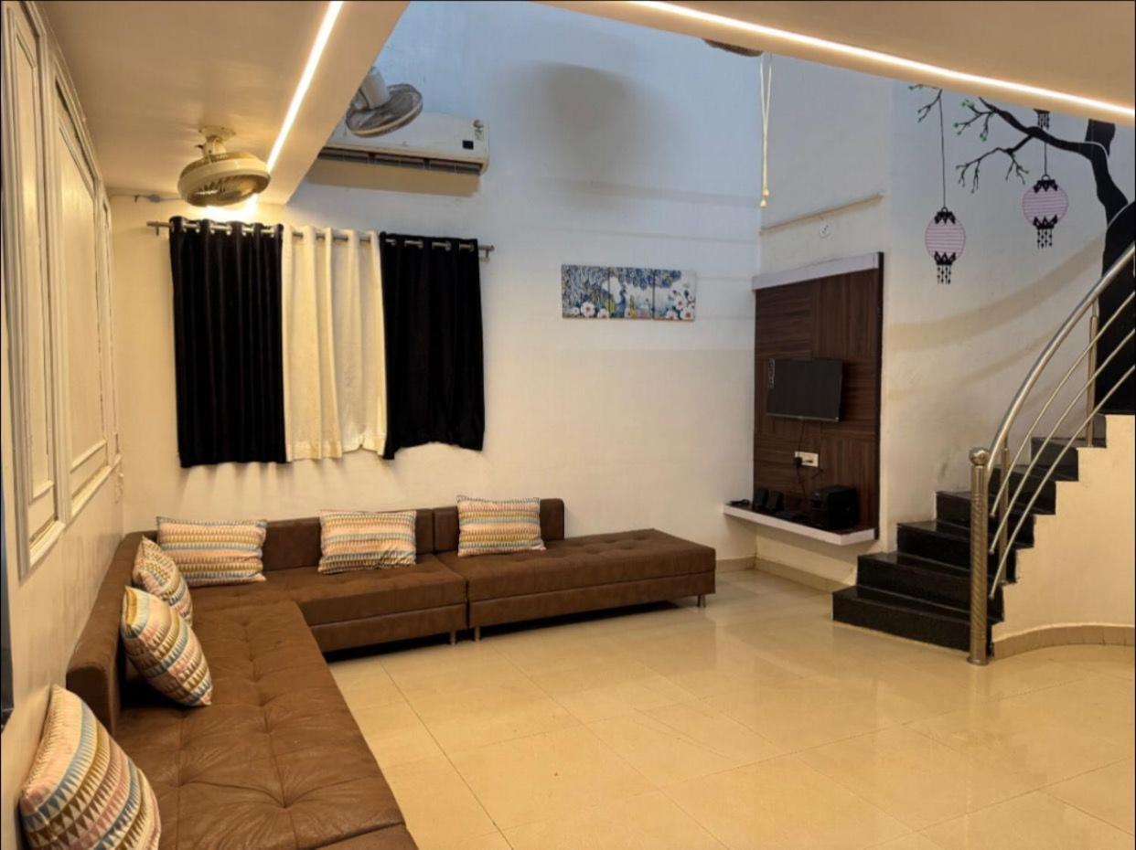 Siya Villa Ujjain Ngoại thất bức ảnh
